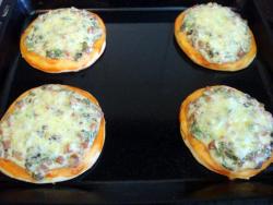 Смаженка с колбасой