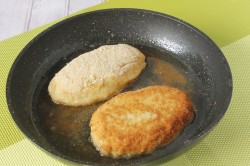 Сочные котлеты из куриной грудки