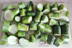 название картинки Сок огуречный на зиму