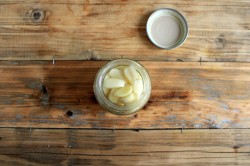 название картинки Соленый чеснок