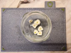 Соленые огурцы под капроновой крышкой на зиму