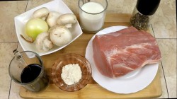 название картинки Соломоны Мясо отбивное под грибным соусом