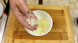 название картинки Соломоны Мясо отбивное под грибным соусом