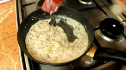 название картинки Соломоны Мясо отбивное под грибным соусом