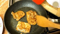 название картинки Соломоны Мясо отбивное под грибным соусом