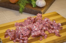 название картинки Солянка из квашеной капусты с мясом