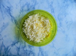название картинки Вкусная солянка из свежей капусты на сковороде