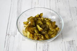 Солянка с лимоном