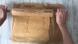 название картинки Сосиски в слоеном дрожжевом тесте