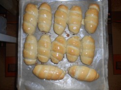 Сосиски в тесте с сыром