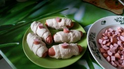 Сосиски в тесте в мультиварке