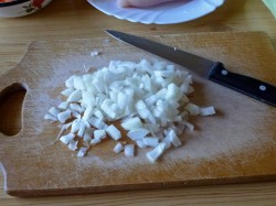 Курица тушеная с кабачками и помидорами соте - шаг 3