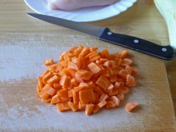 Курица тушеная с кабачками и помидорами соте - шаг 4