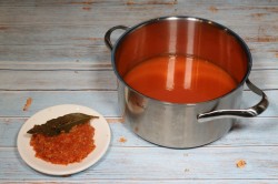 название картинки Соус из помидор на зиму домашний