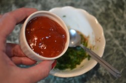 название картинки Томатный соус с кинзой