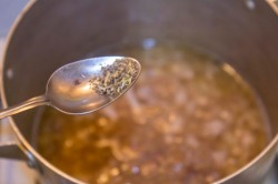 Соус с мясом и картошкой - шаг 12