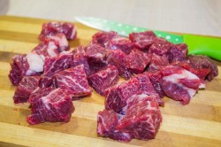 Соус с мясом и картошкой - шаг 2