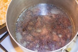 Соус с мясом и картошкой - шаг 8