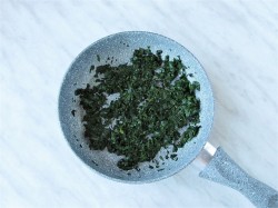 Соус со шпинатом