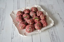 Спагетти с фрикадельками в томатном соусе - шаг 14