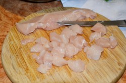 Спагетти с курицей в сливочном соусе