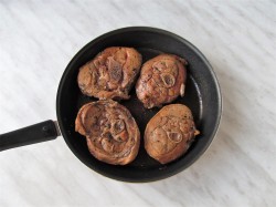 Стейк из голени индейки