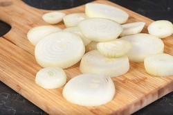 название картинки Стейк из говядины в лимонно-соевом соусе