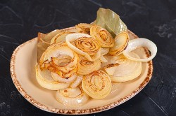 название картинки Стейк из говядины в лимонно-соевом соусе