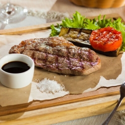 Стейк телятины