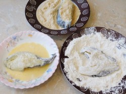 название картинки Стейк зубатки на сковороде