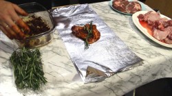 Стейки и Картошка Запеченная На Углях На Мангале