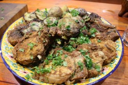 Стейки и Картошка Запеченная На Углях На Мангале