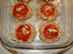 Стожки из фарша с тертым картофелем