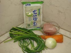 название картинки Салат фунчоза с мясом и чесночными стрелками