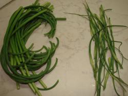 название картинки Салат фунчоза с мясом и чесночными стрелками