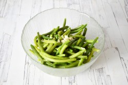 Стручковая фасоль на гарнир - шаг 7