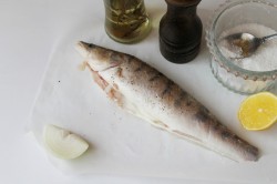 название картинки Судак в духовке целиком