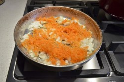 Суп фасолевый с курицей