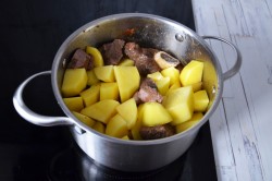 название картинки Венгерский суп гуляш