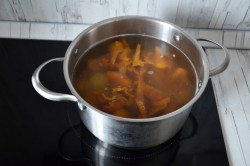 Суп из лисичек свежих