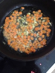 Суп из маша с морковью и луком Маш-Хур - шаг 5 Суп из маша с морковью и луком Маш-Хур - шаг 5