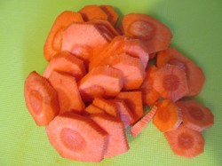 название картинки Суп из пшеничной крупы с курицей
