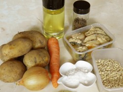 название картинки Суп из рыбных консервов с перловкой