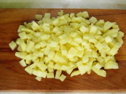 название картинки Суп из рыбных консервов с перловкой