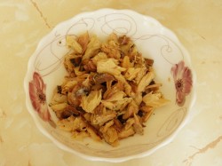 название картинки Суп из рыбных консервов с перловкой