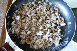 название картинки Шампиньоновый суп со сливками