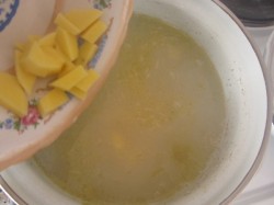 Суп крестьянский с овсяными хлопьями