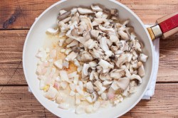 название картинки Суп-пюре грибной со сливками