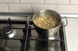 Суп пюре из картофеля и шампиньонов