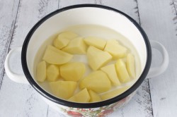 Суп пюре из куриной печени с картошкой